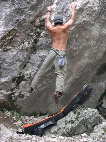 Bouldering Colodri Est, Arco, Italy